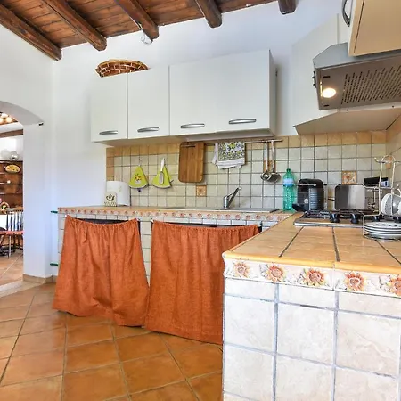 Amazing In With Kitchen Holiday home *